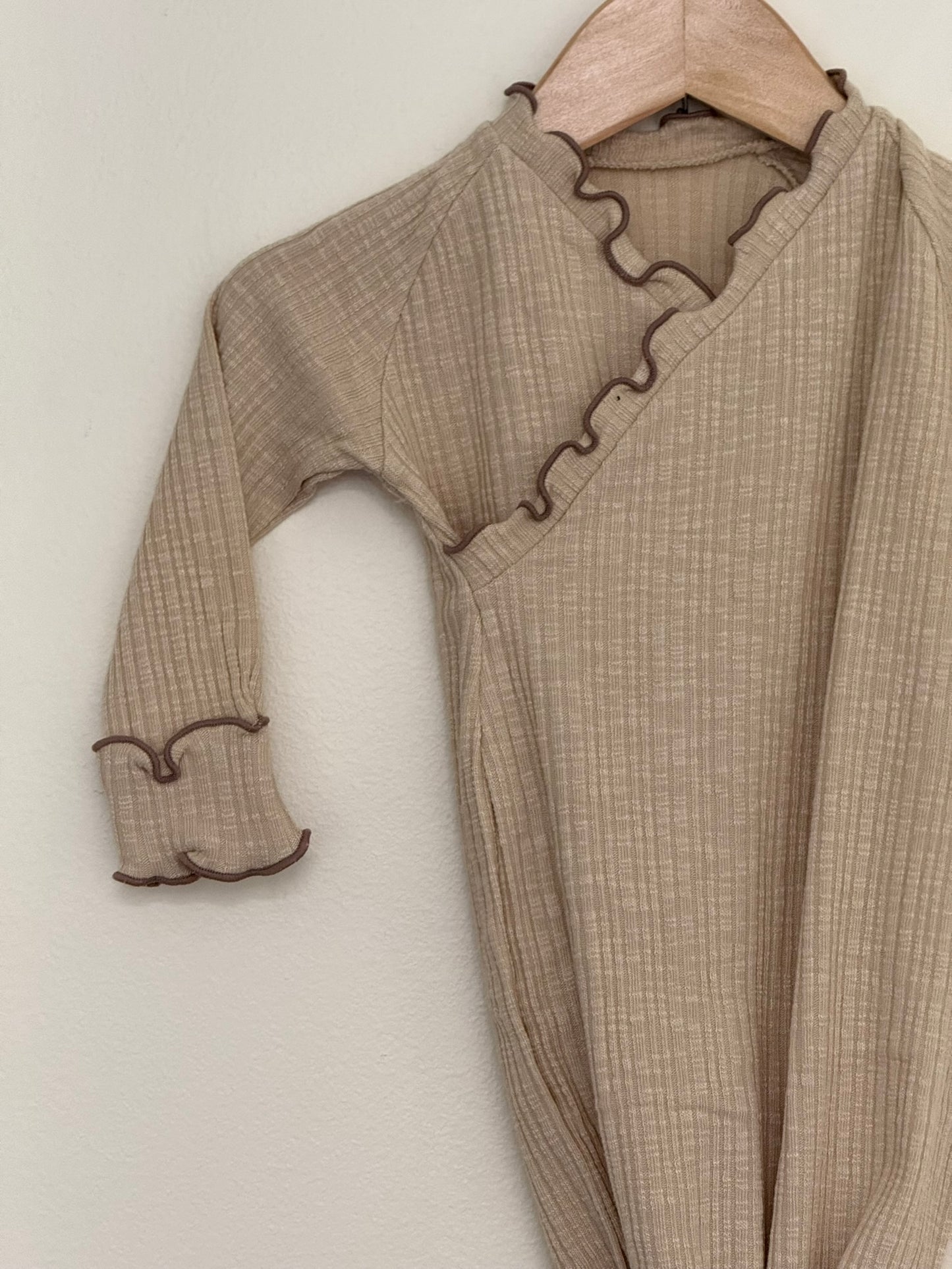 Daphne Tail Bonnet Set - Beige - Palmer Rose - Baby and Children's Clothing Boutique